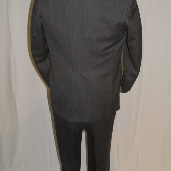 Brooks Brothers Made to Measure Gray Herringbone Two Button Suit 40R - Picture 3 of 15